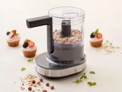 Blomsterbergs Multihakker 300 Watt Grå/sort 5 Blomsterbergs Multihakker 300 Watt Grå/sort -Køkkenudstyr 5722000125907 1 77282727 603d 48ee 8b6b dc78f98ea86c 1800x1800